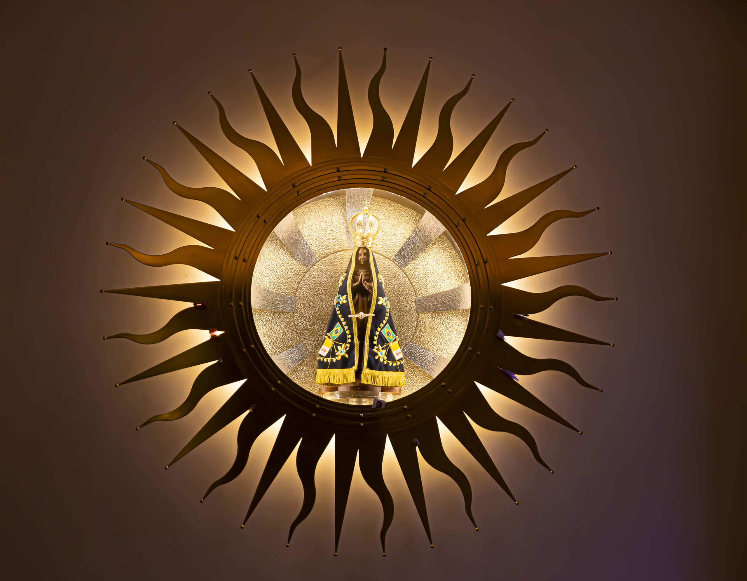 A origem do dia de Nossa Senhora Aparecida e a importância para os católicos